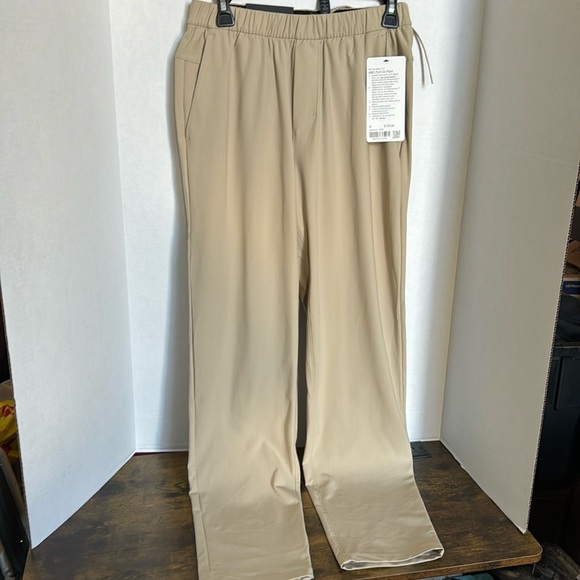 Lululemon Men’s ABC Pull On Pant Warpstreme Size Small Trench NWT